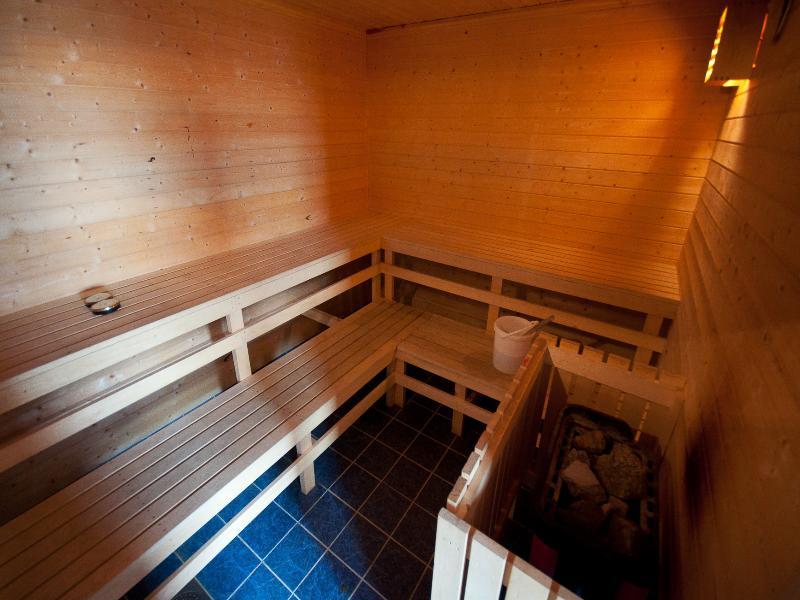 Mefjord Brygge Hotel Тромсьо Екстериор снимка